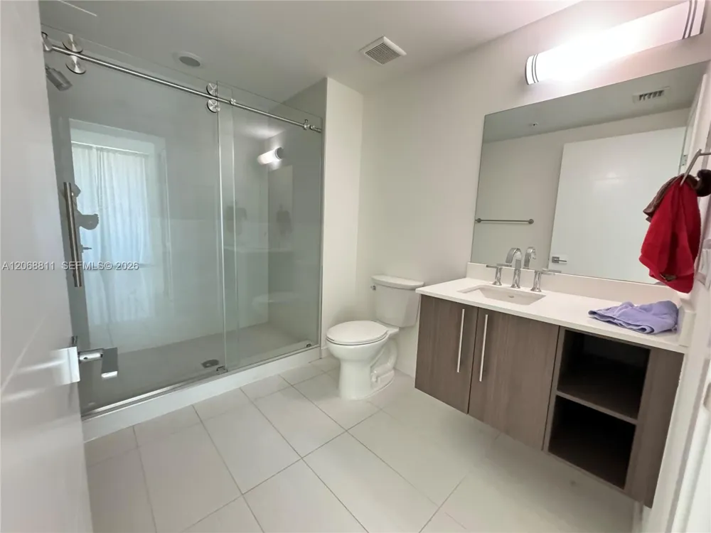 7661 NW 107th Ave #308 Doral, FL 33178