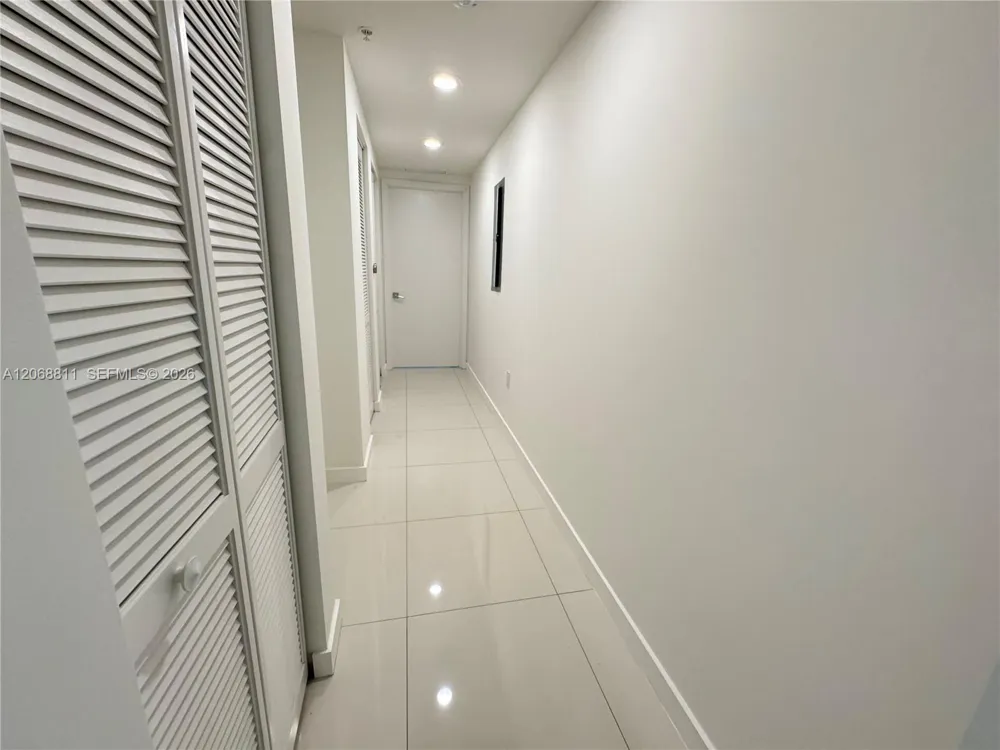 7661 NW 107th Ave #308 Doral, FL 33178