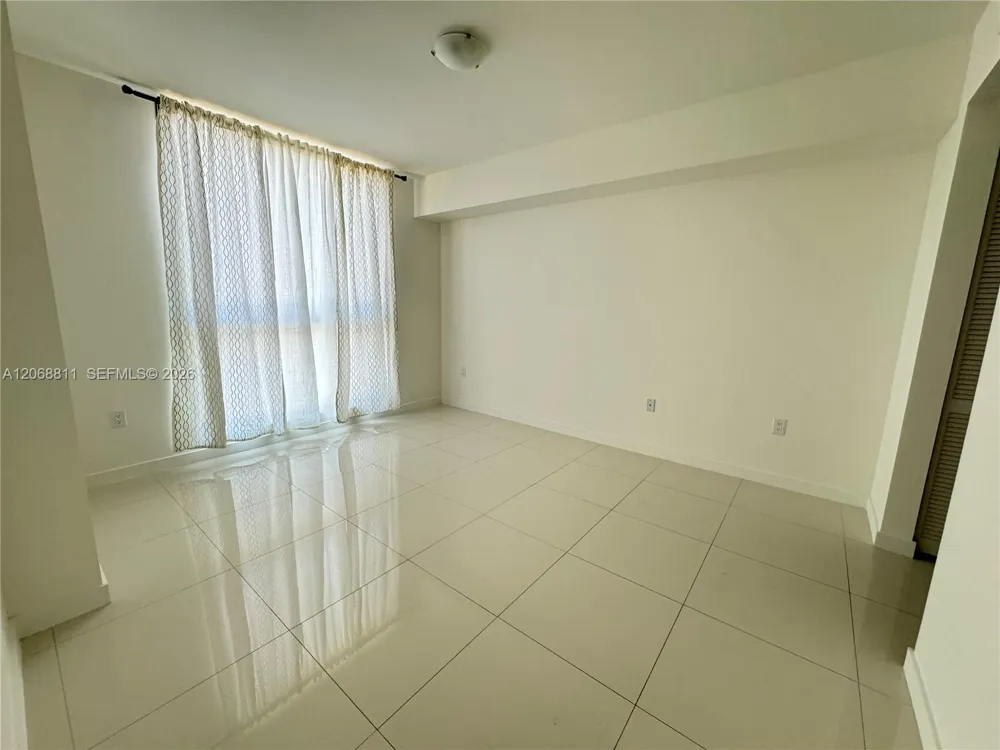 7661 NW 107th Ave #308 Doral, FL 33178
