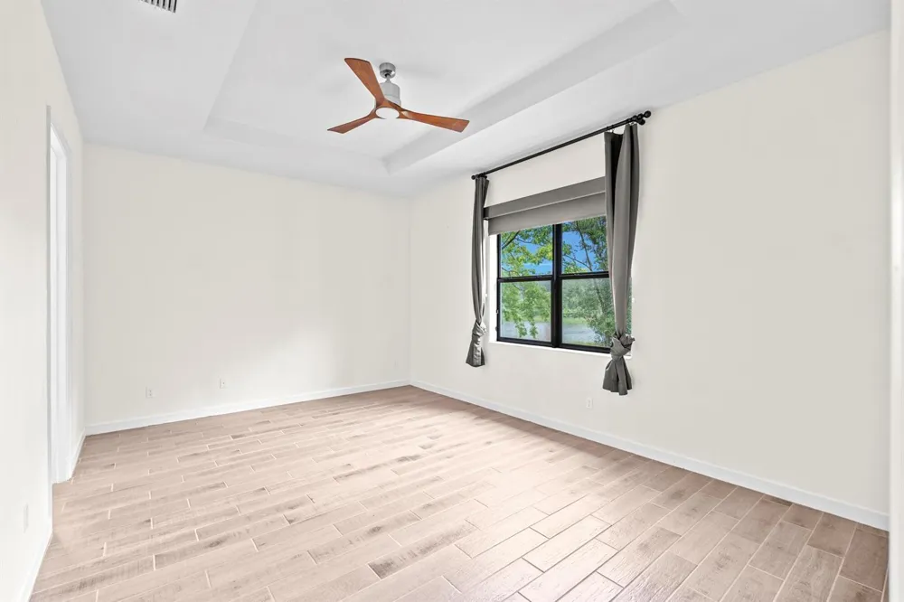 4339 Buena Tara Drive West Palm Beach, FL 33413