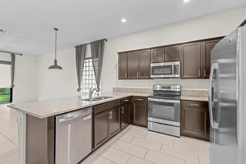 4339 Buena Tara Drive West Palm Beach, FL 33413