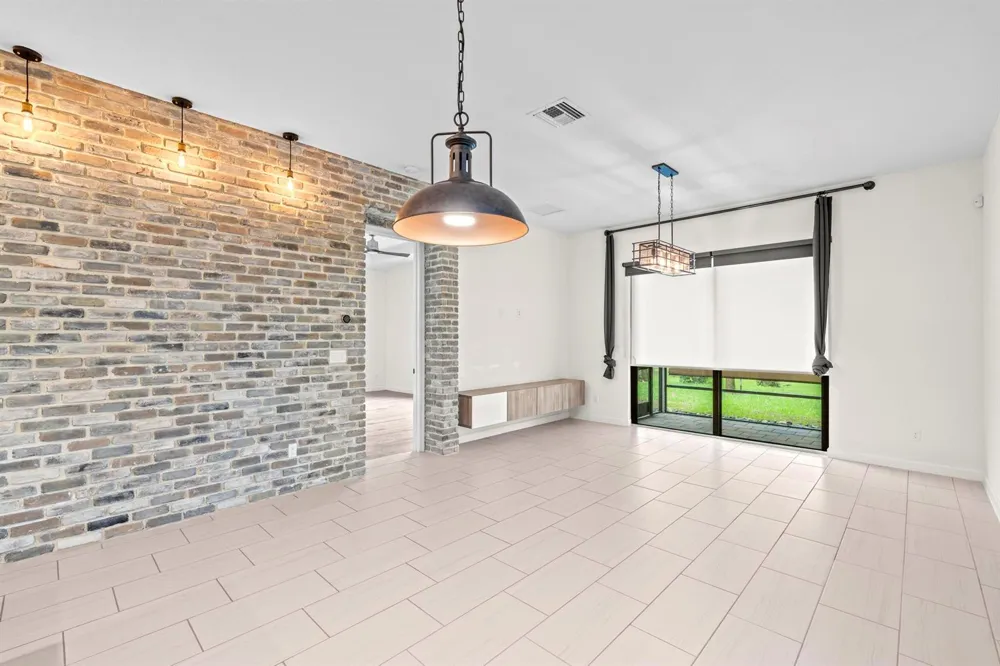 4339 Buena Tara Drive West Palm Beach, FL 33413