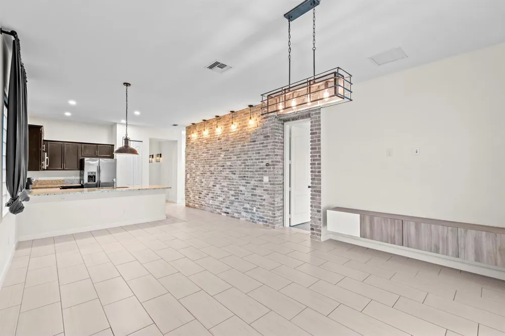 4339 Buena Tara Drive West Palm Beach, FL 33413