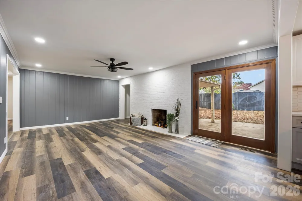 203 Ewing Drive Belmont, NC 28012