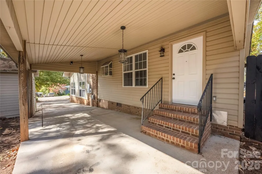 203 Ewing Drive Belmont, NC 28012