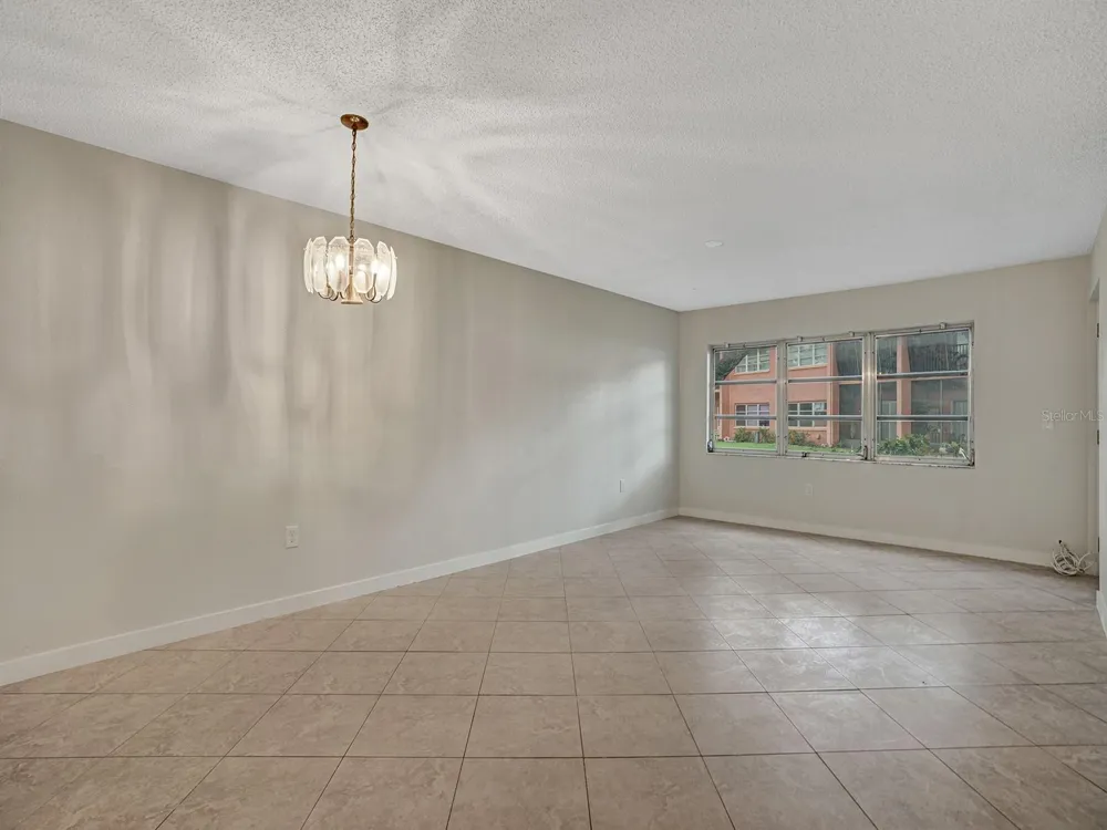 4805 ALT 19 #414 Palm Harbor, FL 34683