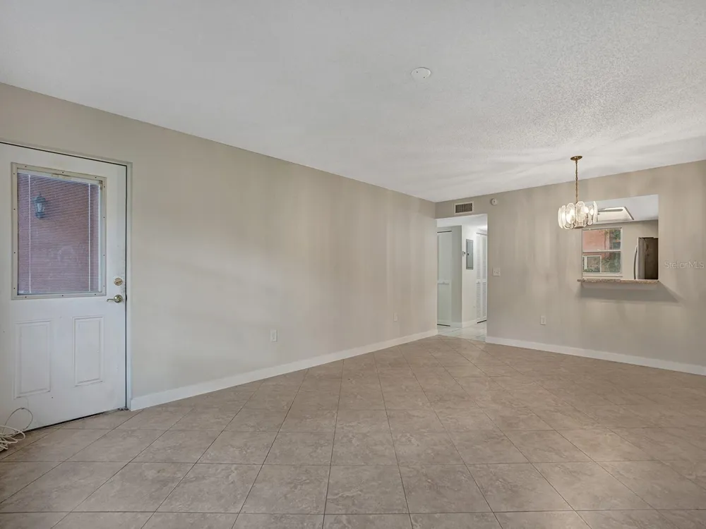 4805 ALT 19 #414 Palm Harbor, FL 34683