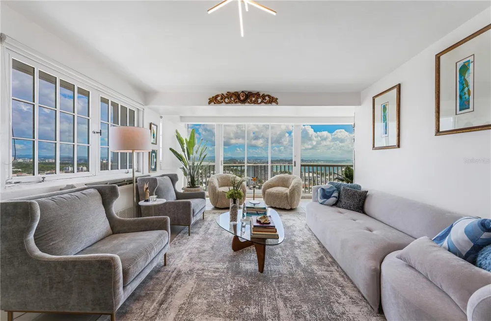 831 MARTI STREET #PH-S San Juan, PR 00907