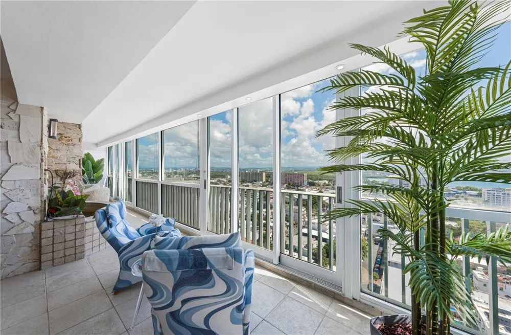 831 MARTI STREET #PH-S San Juan, PR 00907