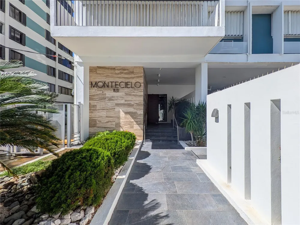 831 MARTI STREET #PH-S San Juan, PR 00907