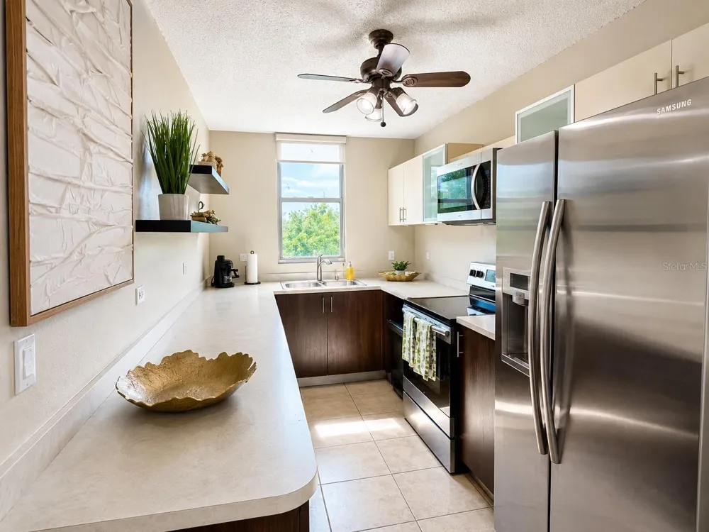 94 PALMARES DE MONTEVERDE #52 San Juan, PR 00926