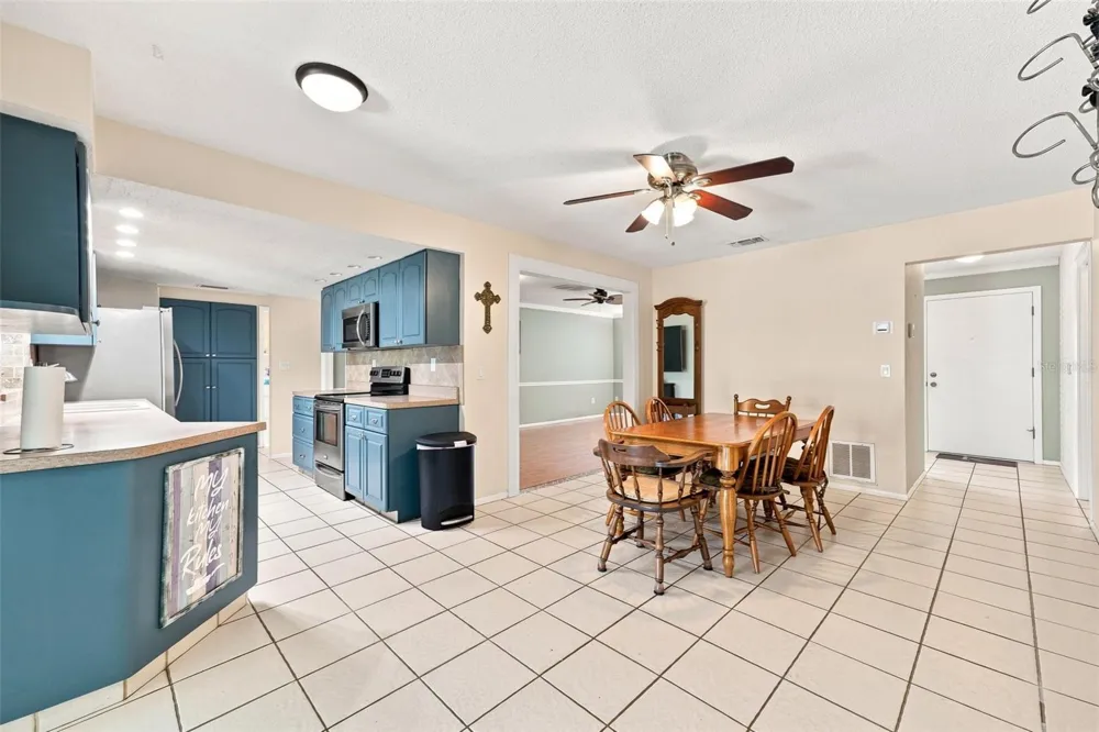 2069 KINGFISHER DRIVE Palm Harbor, FL 34683