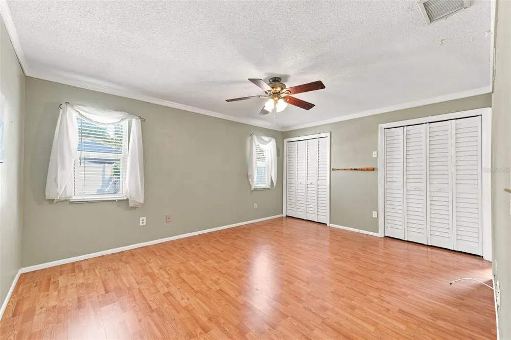 2069 KINGFISHER DRIVE Palm Harbor, FL 34683