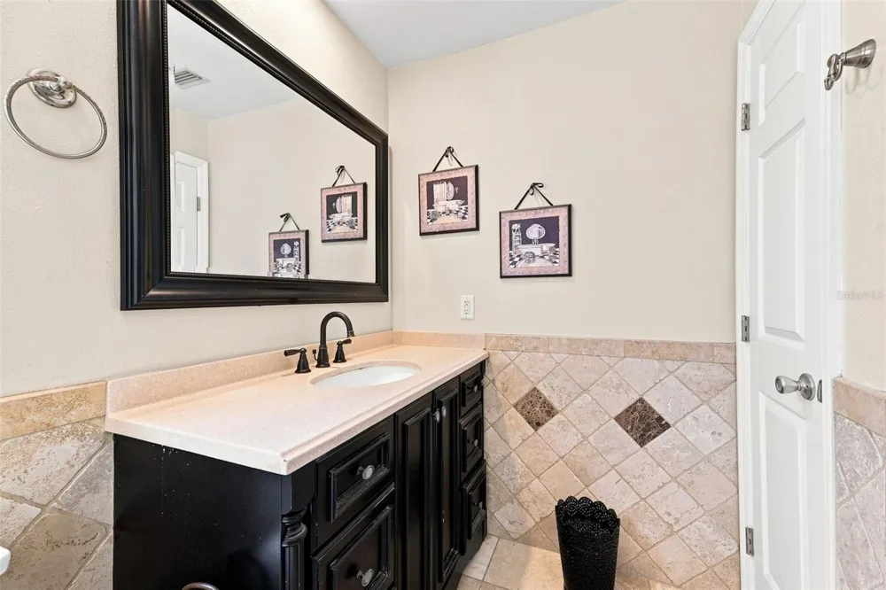 2069 KINGFISHER DRIVE Palm Harbor, FL 34683
