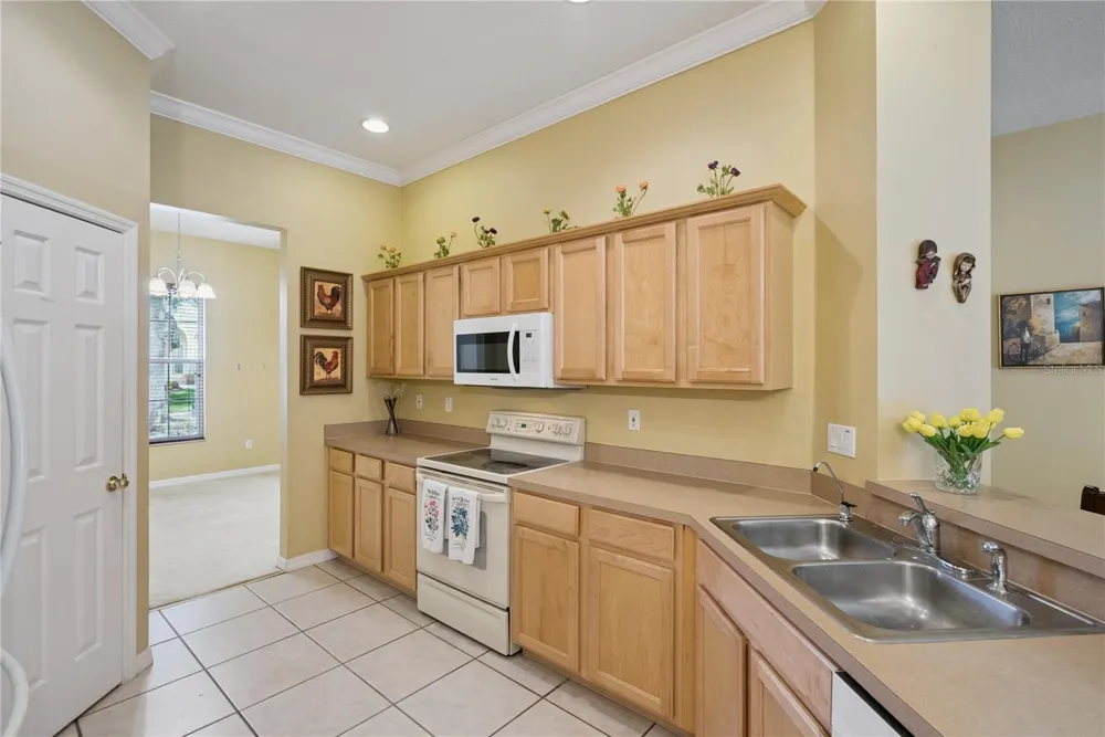1040 KERSFIELD CIRCLE Lake Mary, FL 32746