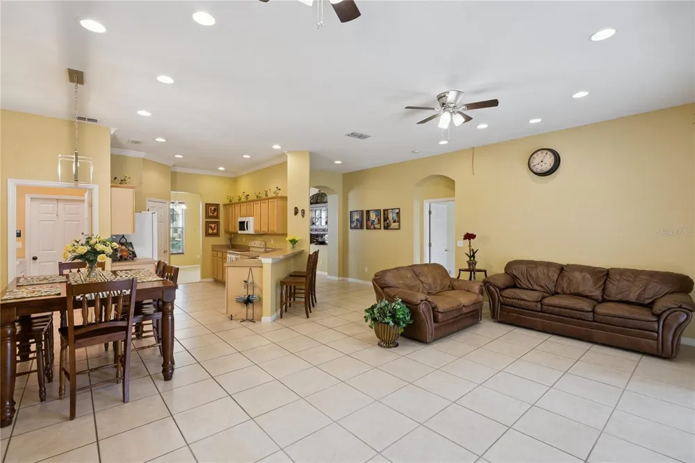 1040 KERSFIELD CIRCLE Lake Mary, FL 32746