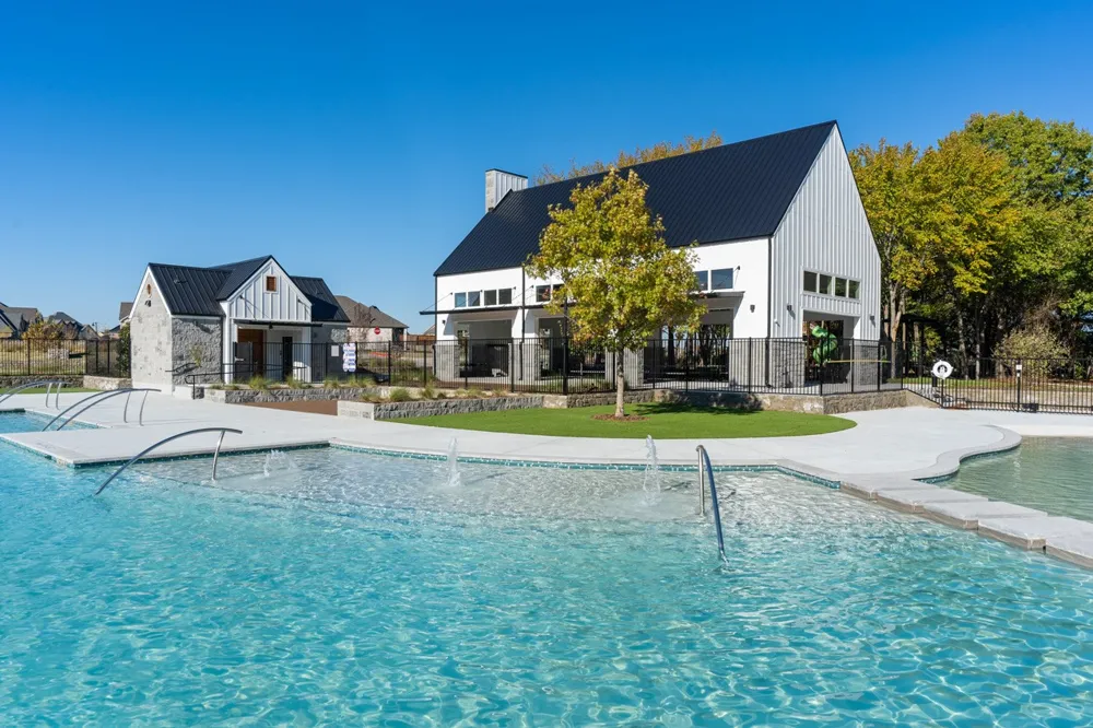 1496 Melissa Avenue Van Alstyne, TX 75495