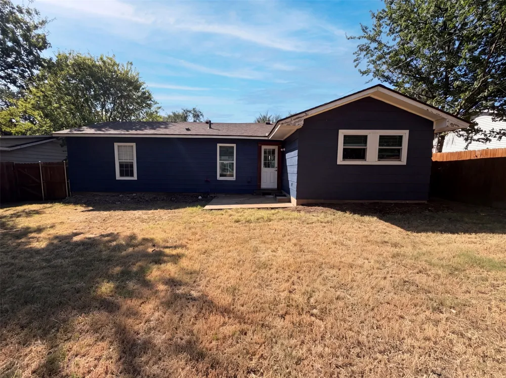 1012 Turner Street Cleburne, TX 76033