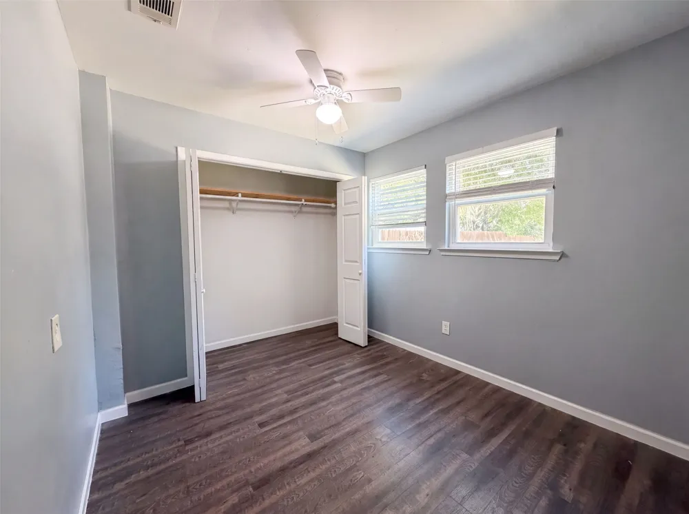 1012 Turner Street Cleburne, TX 76033