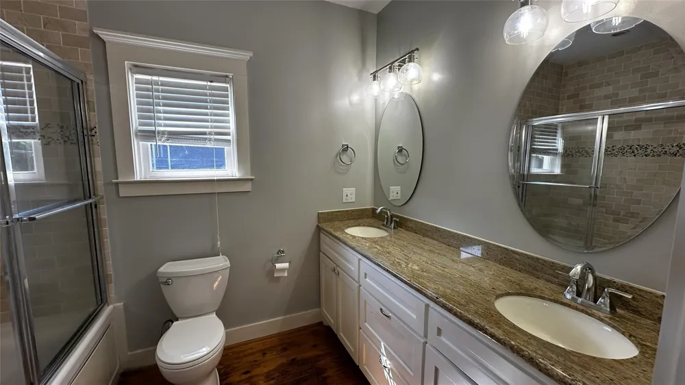 1632 Kipling Street Houston, TX 77006