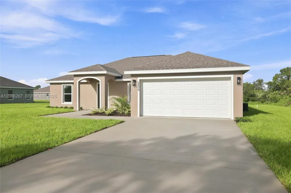6898 Dickinson Drive Sebring, FL 33872