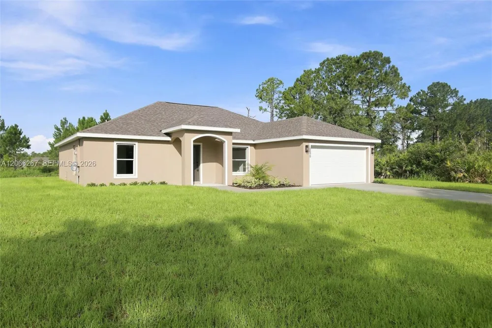 6898 Dickinson Drive Sebring, FL 33872