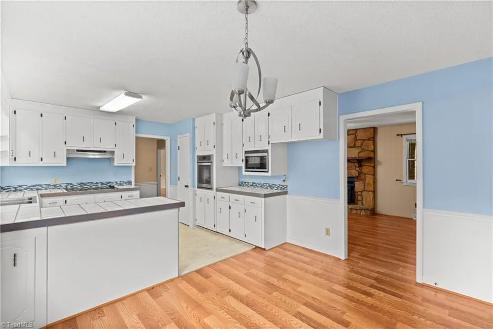 7545 Grapevine Road Lewisville, NC 27023