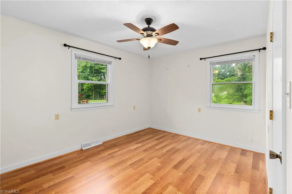 7545 Grapevine Road Lewisville, NC 27023