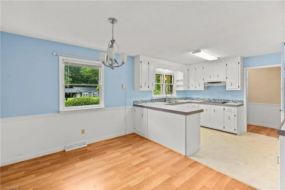 7545 Grapevine Road Lewisville, NC 27023
