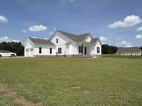 234 Lantz Rd E