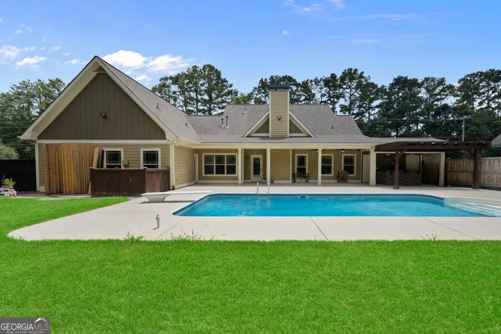 30 W Macedonia Church RD Oxford, GA 30054