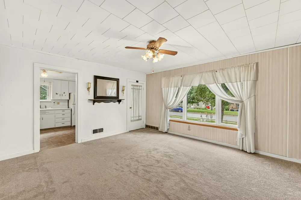 309 E Main Street Dodge Center, MN 55927