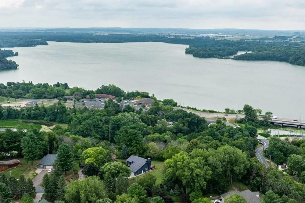 503 Grandview Heights Court Menomonie, WI 54751