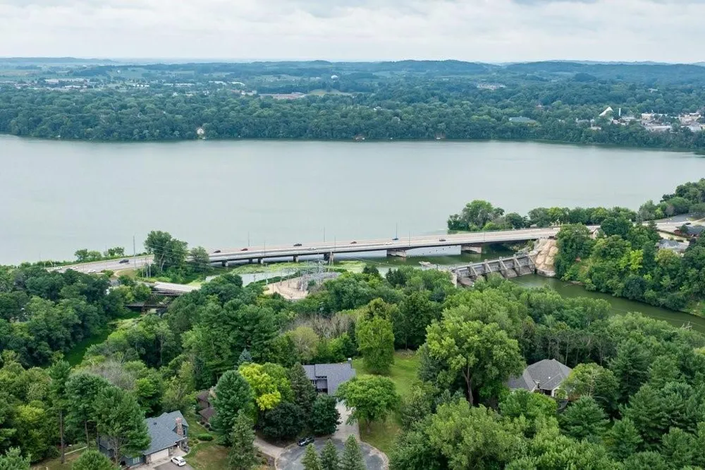 503 Grandview Heights Court Menomonie, WI 54751