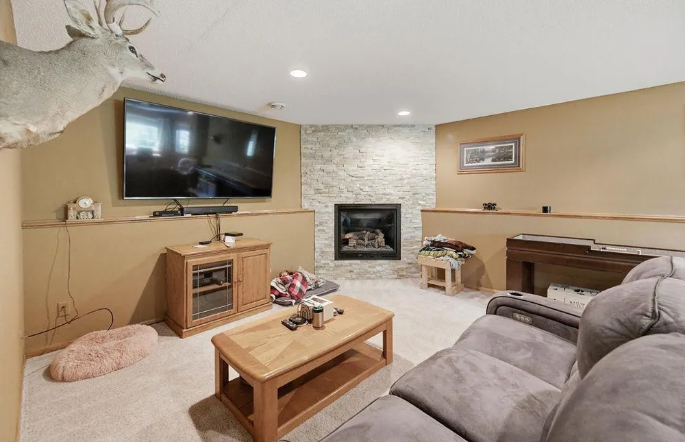 1502 Baywood Drive West Fargo, ND 58078