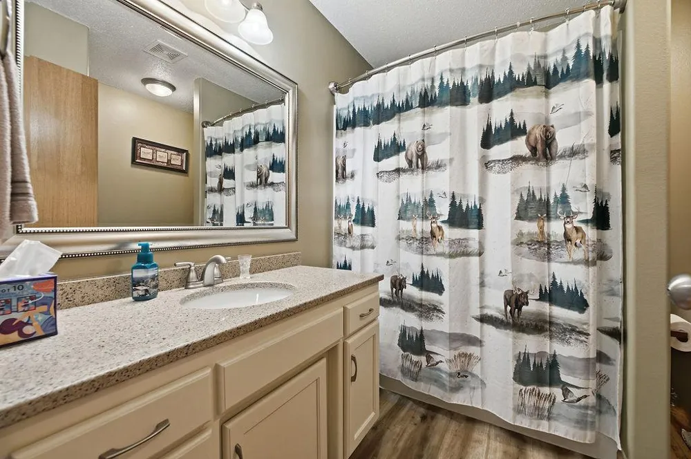 1502 Baywood Drive West Fargo, ND 58078