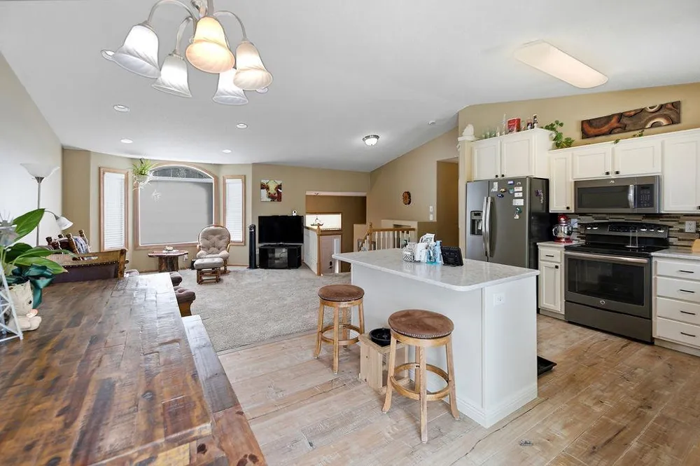 1502 Baywood Drive West Fargo, ND 58078