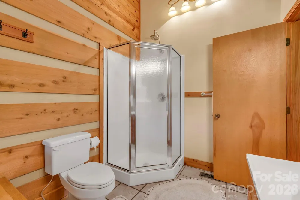 525 Schoolhouse Ridge Boone, NC 28607