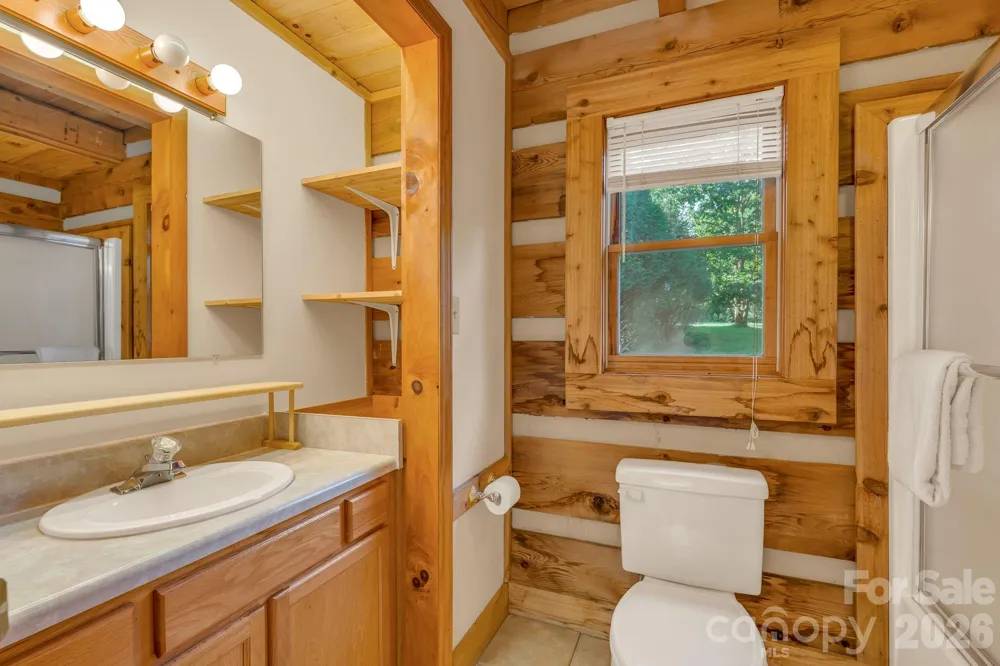 525 Schoolhouse Ridge Boone, NC 28607