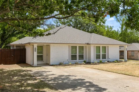 2501 Windy Pine Lane