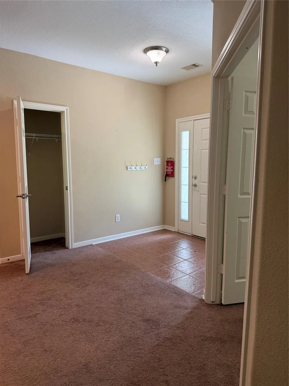 69 Hill Avenue Shepherd, TX 77371