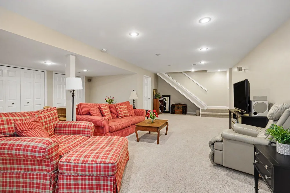 6934 Cypress Street Portage, MI 49024