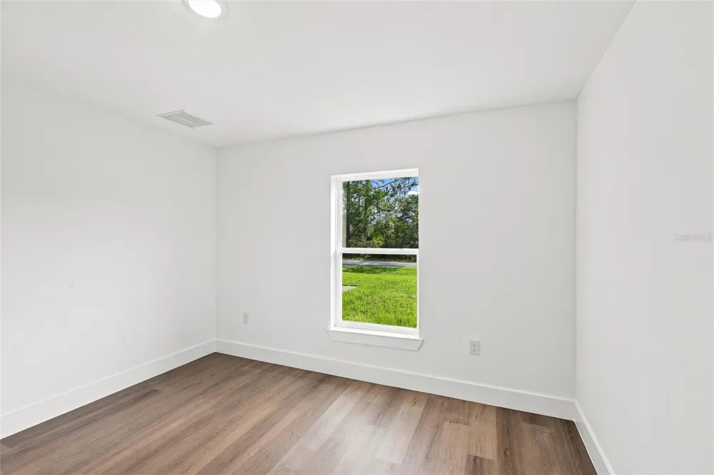 6898 DICKINSON DRIVE Sebring, FL 33872