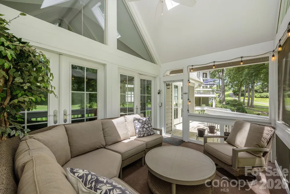 128 Overlook Drive Flat Rock, NC 28731