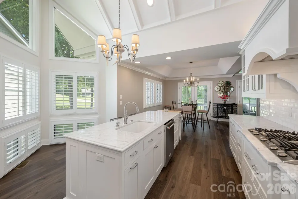 128 Overlook Drive Flat Rock, NC 28731