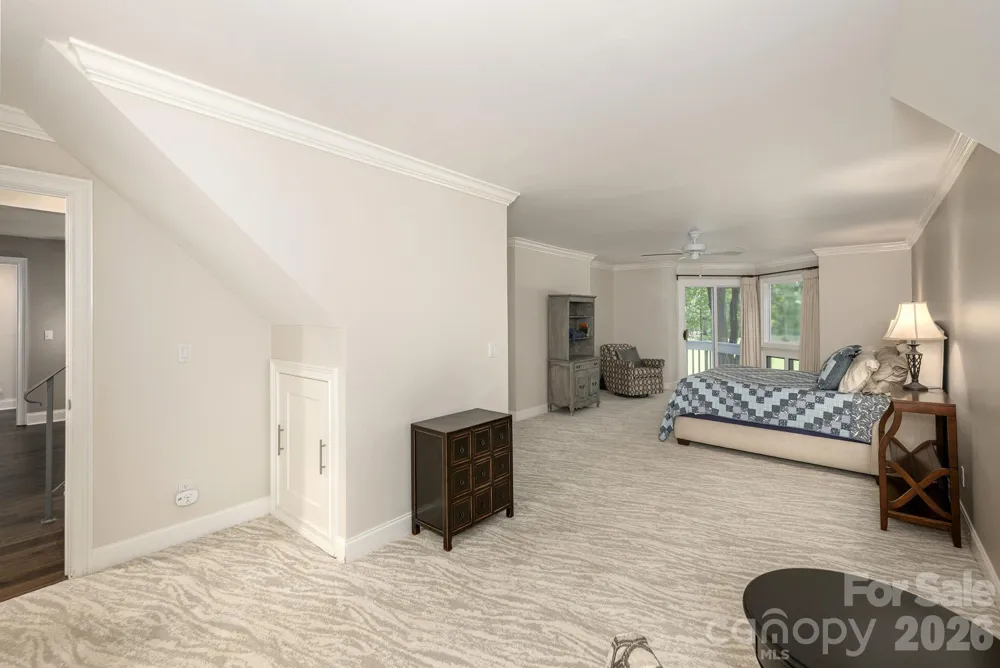 128 Overlook Drive Flat Rock, NC 28731