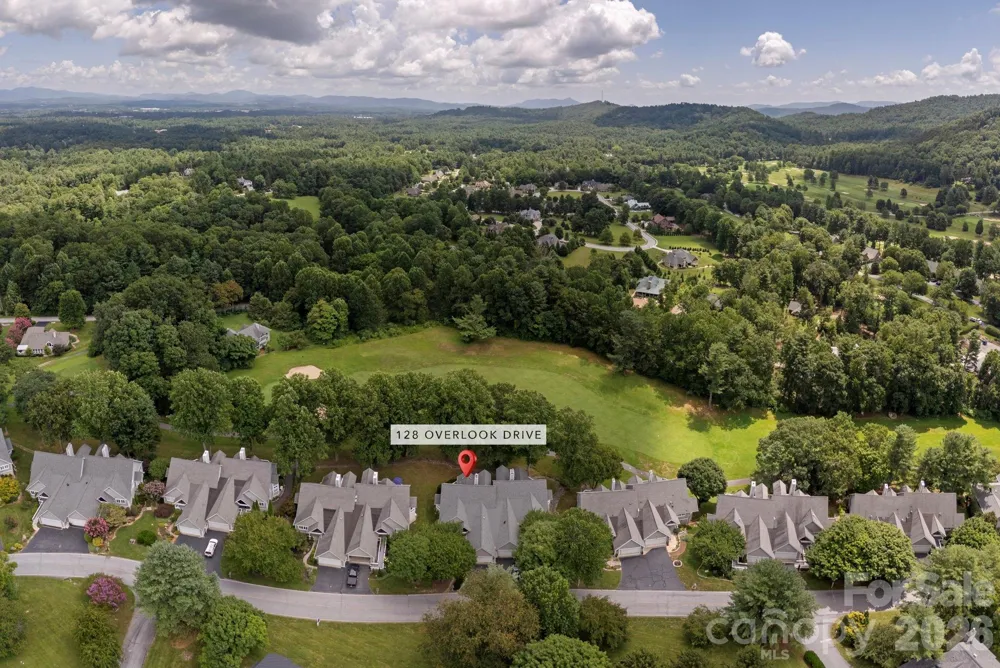 128 Overlook Drive Flat Rock, NC 28731