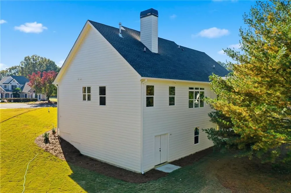 104 Bob White Drive Calhoun, GA 30701
