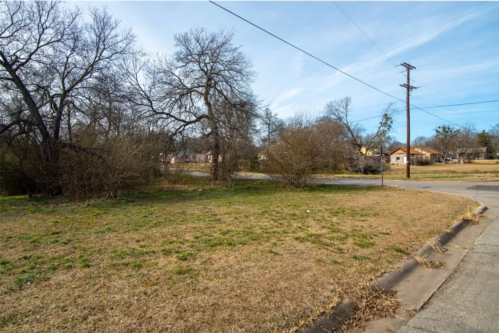 S Gribble Street Sherman, TX 75090