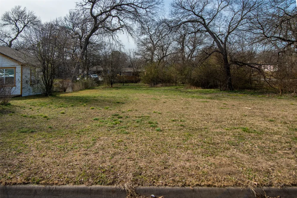 S Gribble Street Sherman, TX 75090